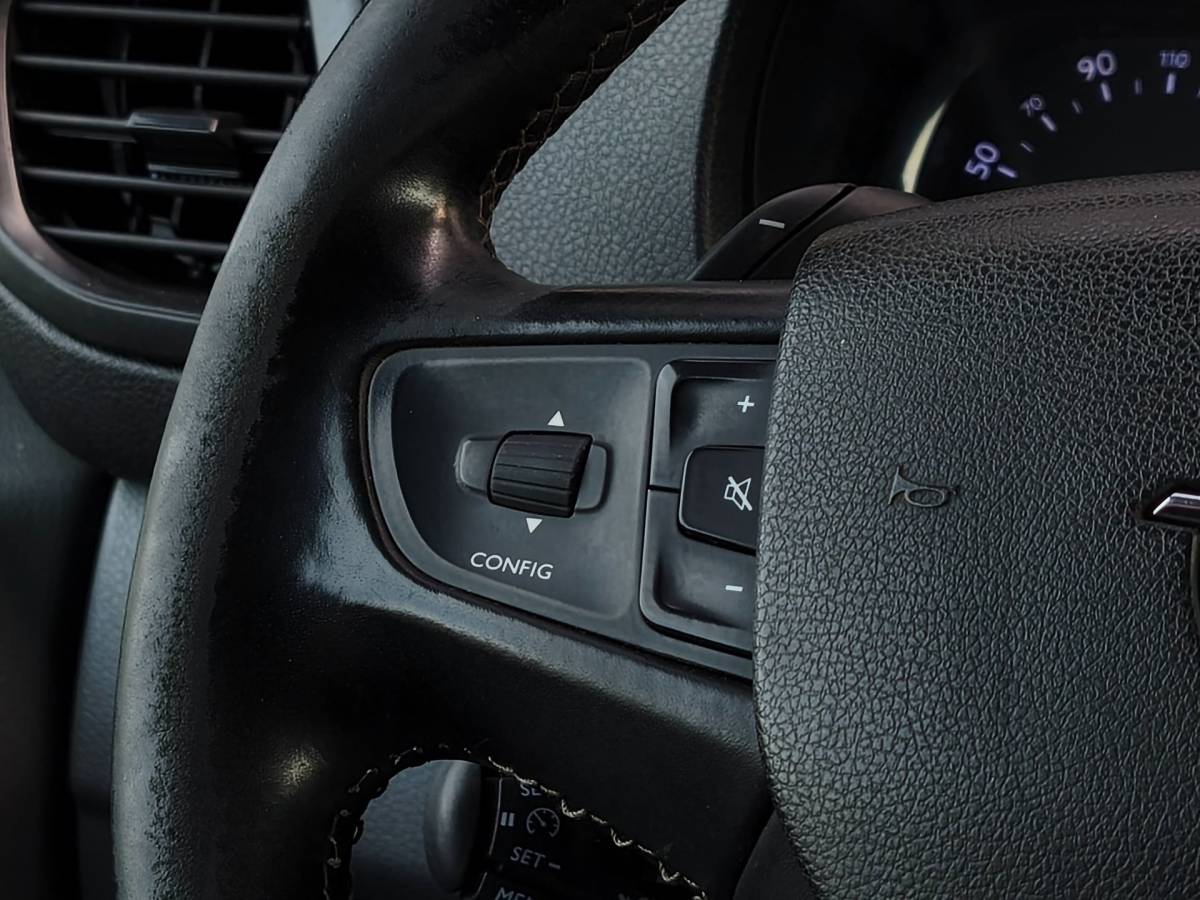Opel Vivaro Opel Vivaro 2.0CDTI L2H1 7T AUT ELEKTR SCHUIFDEUR PDC CLIMATE CRUISE