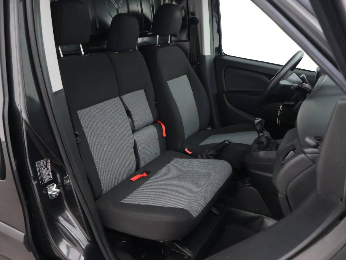 Fiat Doblò Fiat Doblò Cargo 1.3 MJ ACTUAL EURO 6 + TREKHAAK | 17 INCH | AIRCO | BLUETOOTH