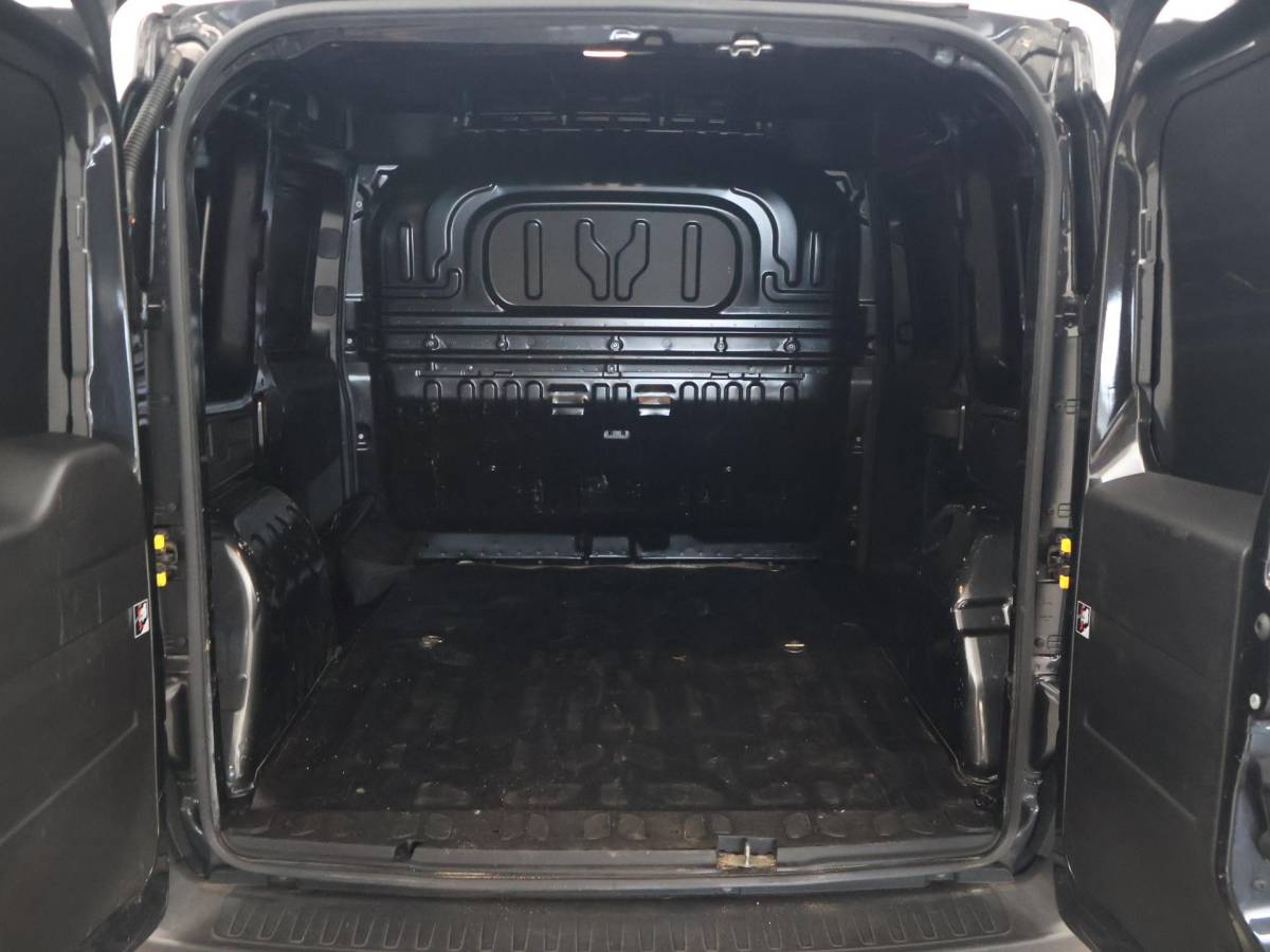 Fiat Doblò Fiat Doblò Cargo 1.3 MJ ACTUAL EURO 6 + TREKHAAK | 17 INCH | AIRCO | BLUETOOTH