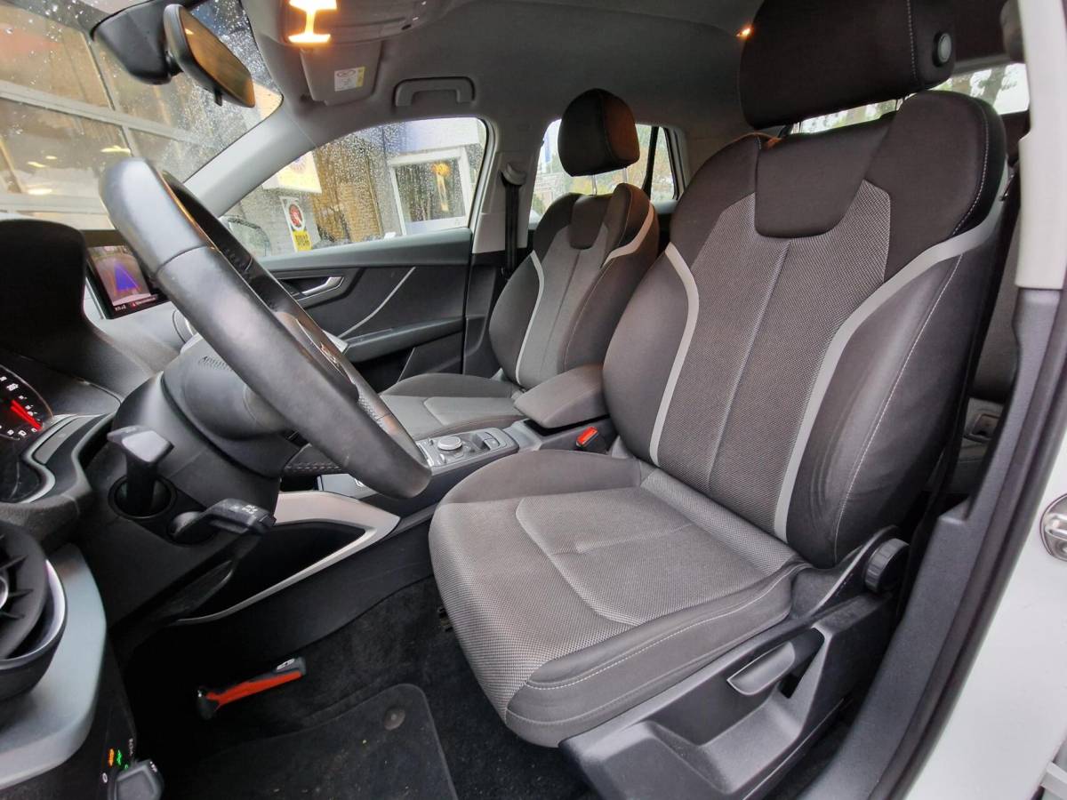 Audi Q2 Audi Q2 35 TFSI 150PK epic|automaat|LED|Clima|camera|PDC|carplay|eerste-eigenaar!