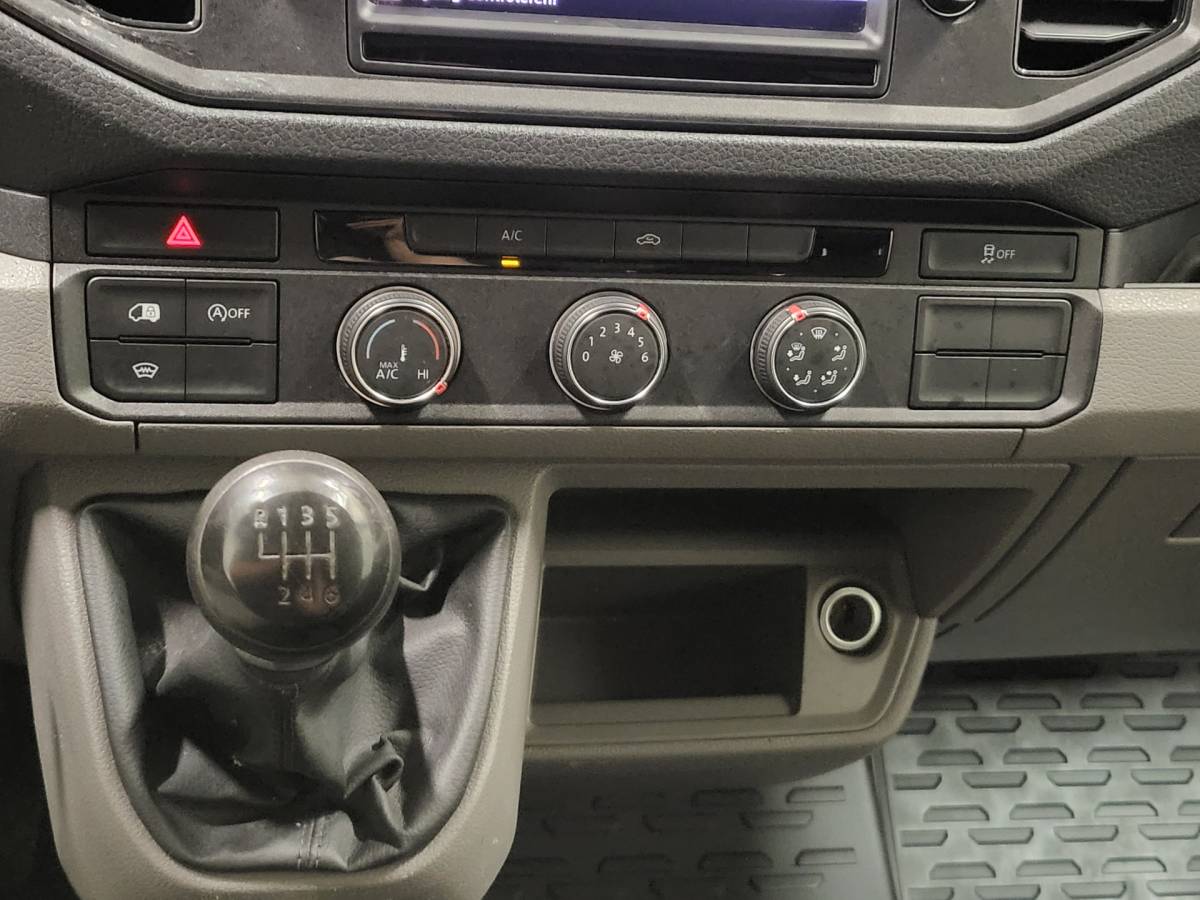 Volkswagen Crafter Volkswagen Crafter 2.0TDI L3/H3 3000kg Trekgewicht Euro 6!