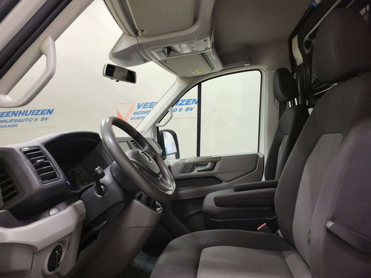 Volkswagen Crafter Volkswagen Crafter 2.0TDI L3/H3 3000kg Trekgewicht Euro 6!