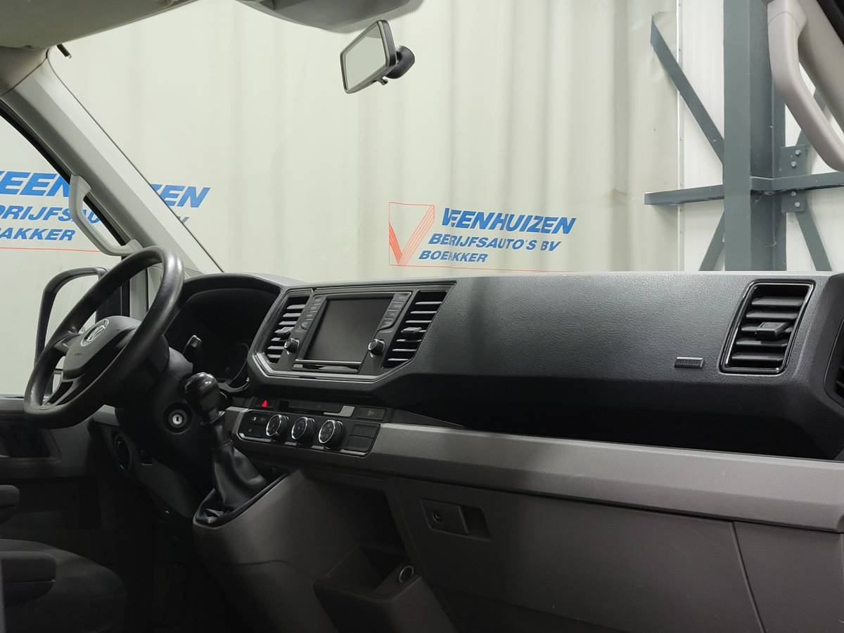 Volkswagen Crafter Volkswagen Crafter 2.0TDI L3/H3 3000kg Trekgewicht Euro 6!