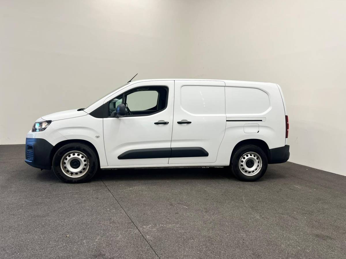 Citroën Berlingo Citroen Berlingo L2 1.5 BlueHDI Worker Automaat Airco Cruise Control Camera Carplay Trekhaak