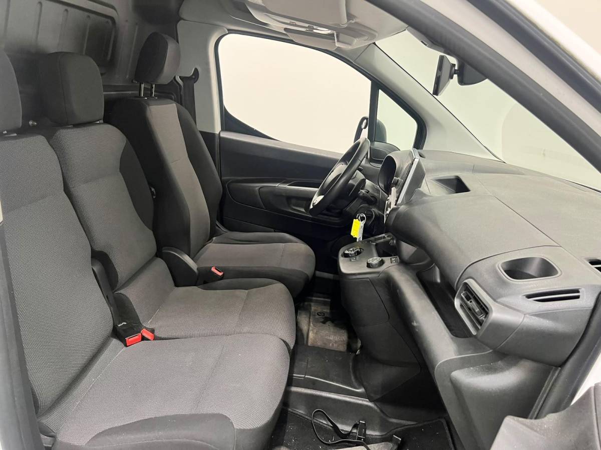 Citroën Berlingo Citroen Berlingo L2 1.5 BlueHDI Worker Automaat Airco Cruise Control Camera Carplay Trekhaak