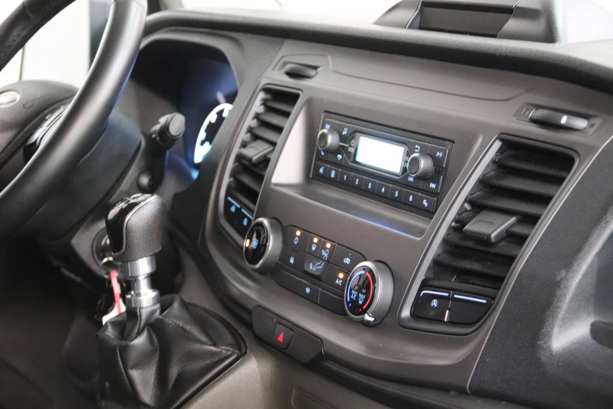 Ford Transit Ford Transit 2.0 TDCI BAKWAGEN MEUBELBAK AIRCO EURO 6