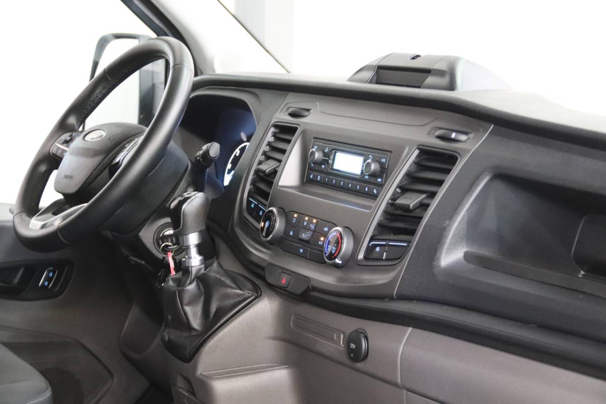 Ford Transit Ford Transit 2.0 TDCI BAKWAGEN MEUBELBAK AIRCO EURO 6