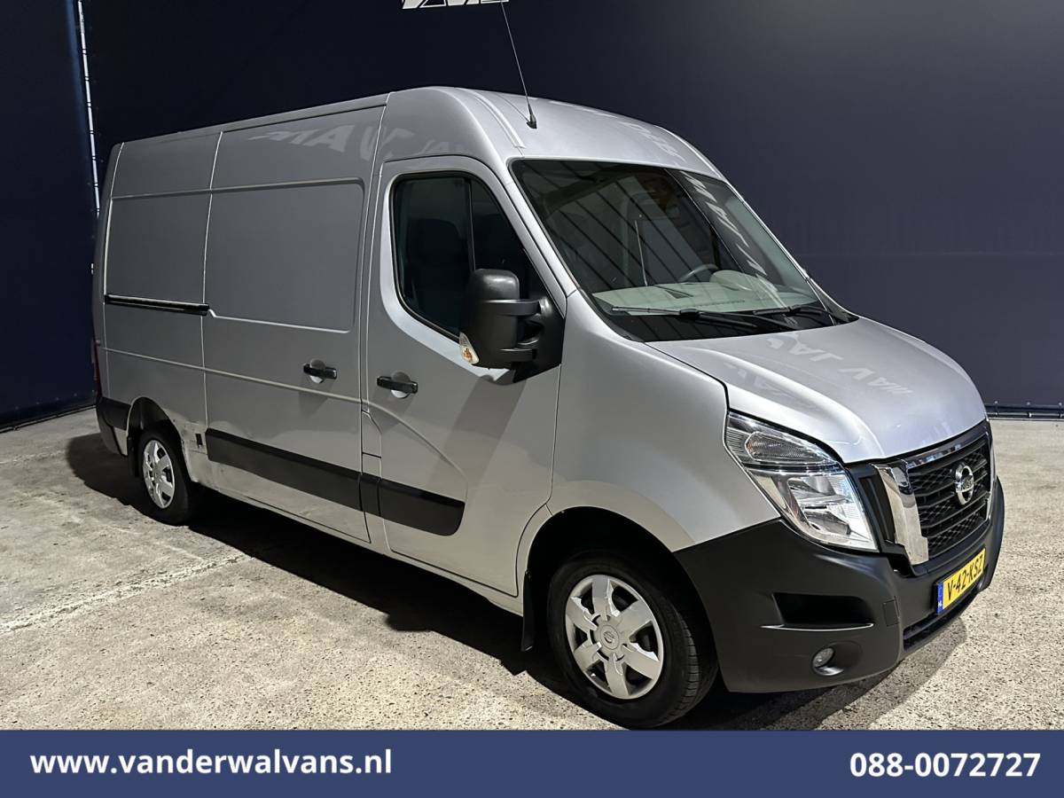 Nissan NV400 Nissan NV400 2.3 dCi 136pk L2H2 Airco | Camera | Cruisecontrol | Trekhaak | Parkeersensoren Bijrijdersbank