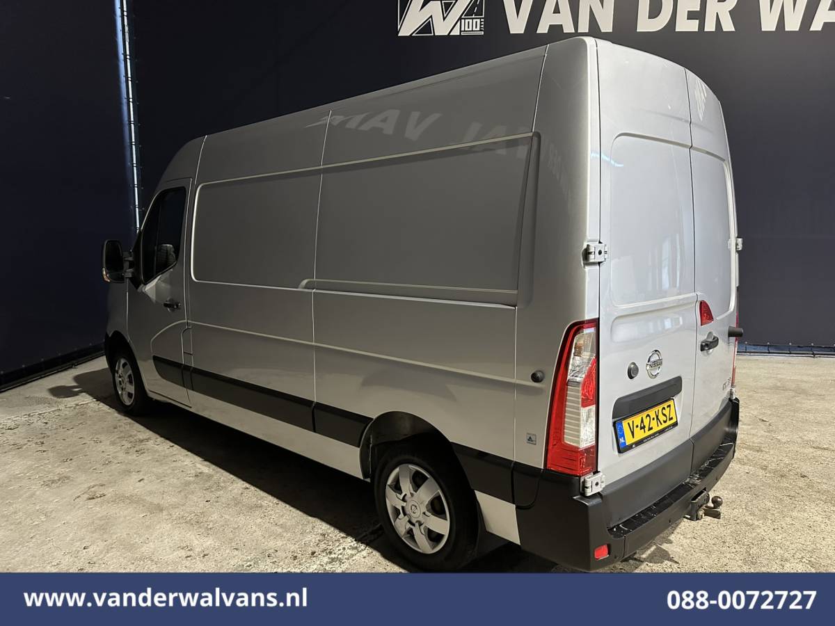 Nissan NV400 Nissan NV400 2.3 dCi 136pk L2H2 Airco | Camera | Cruisecontrol | Trekhaak | Parkeersensoren Bijrijdersbank
