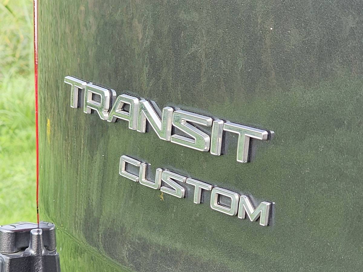 Ford Transit Custom FORD TRANSIT CUSTOM 2.0 L1H1 SPORT Dubbele Cabine 185Pk Automaat 2xSchuifdeur Lm-Velgen !