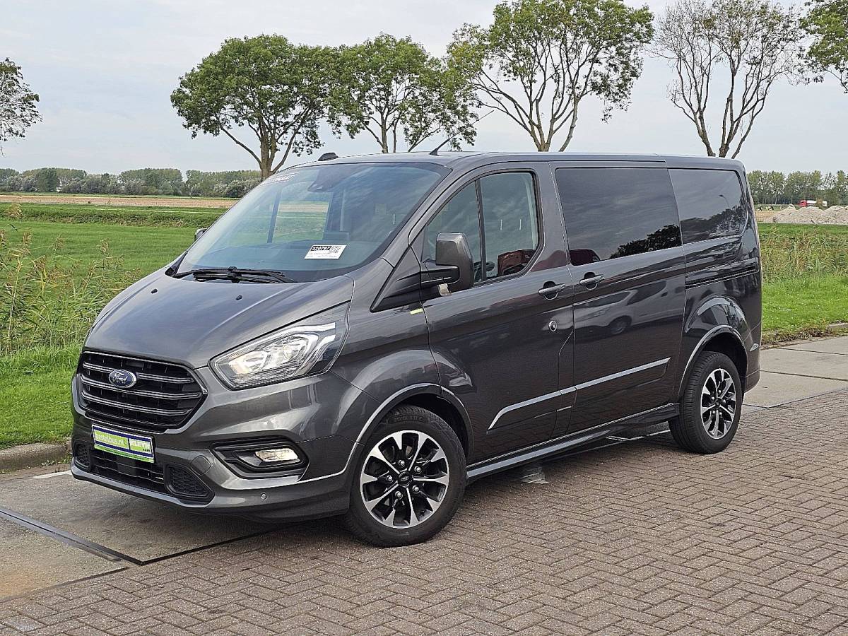 Ford Transit Custom FORD TRANSIT CUSTOM 2.0 L1H1 SPORT Dubbele Cabine 185Pk Automaat 2xSchuifdeur Lm-Velgen !