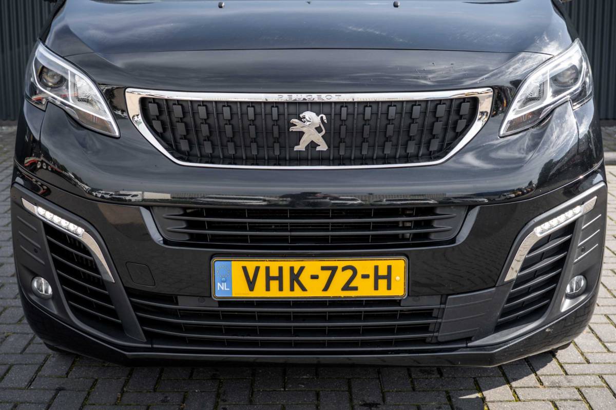 Peugeot Expert Peugeot Expert 2.0 BlueHDi 120 | Automaat | 6-Zits | 360° Camera | Carplay | Head up | PDC | Navi | Climatronic | Trekhaak
