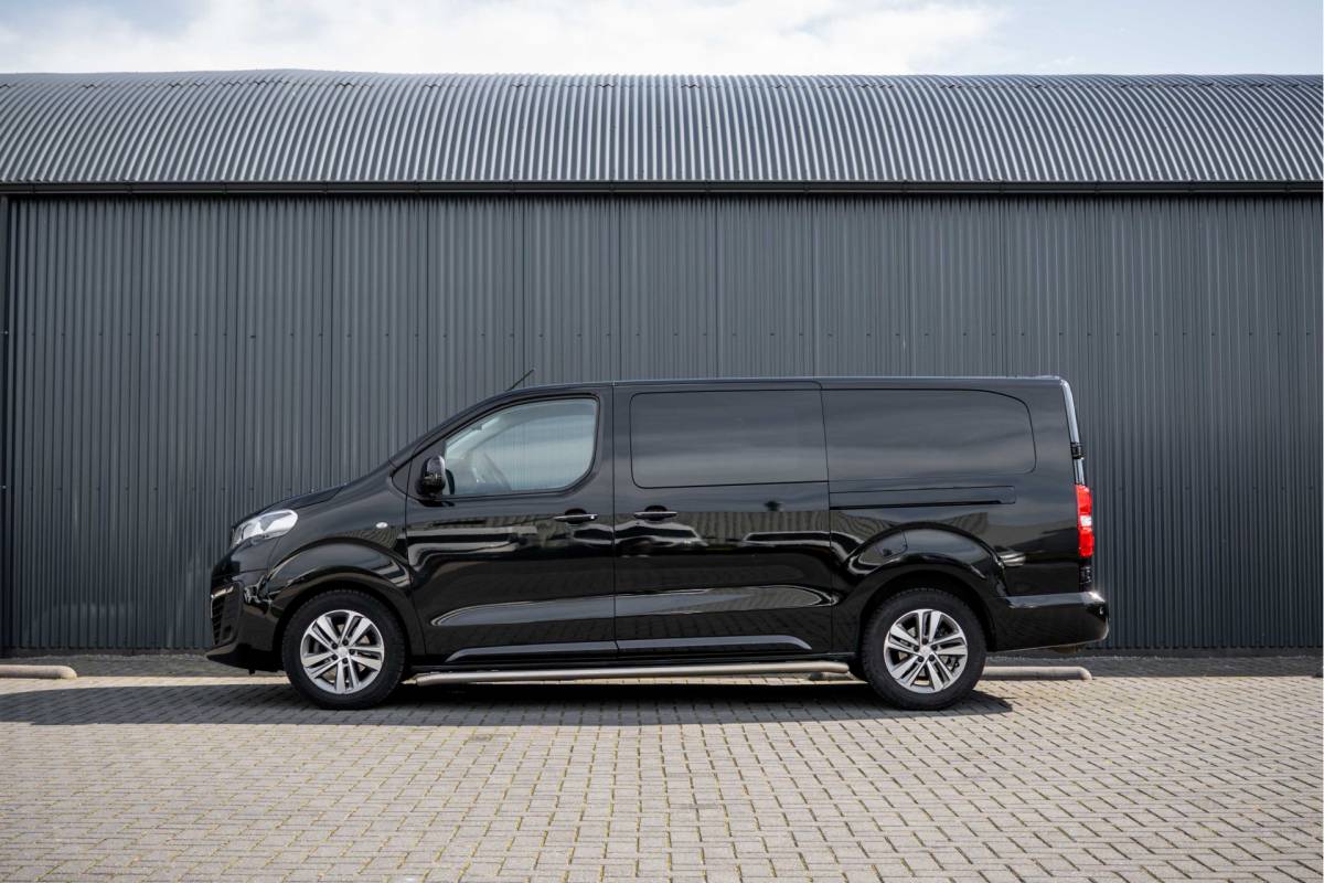 Peugeot Expert Peugeot Expert 2.0 BlueHDi 120 | Automaat | 6-Zits | 360° Camera | Carplay | Head up | PDC | Navi | Climatronic | Trekhaak