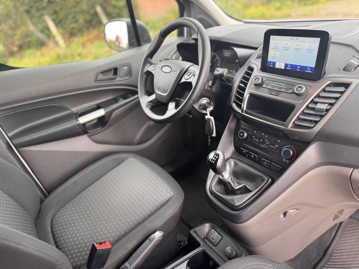 Ford Transit Connect Ford Transit Connect 1.5 EcoBlue L2 Trend / Nieuwestaat / Dubbel schuif deur / Garantie / Inruil mogelijk / Carplay /
