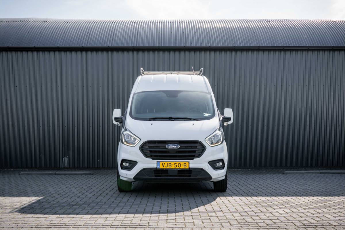 Ford Transit Custom Ford Transit Custom 2.0 EcoBlue | L2H2 | Dubbele Cabine | Cruise | 1e Eigenaar | PDC | Stoelverw. | Airco | Trekhaak | Imperiaal