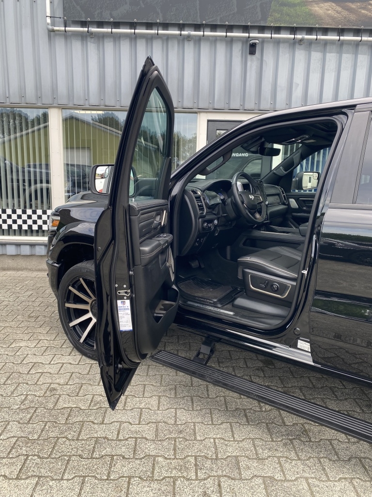 Dodge Ram Dodge Ram 5.7 V8 4×4 Limited Widebody N.A.P.