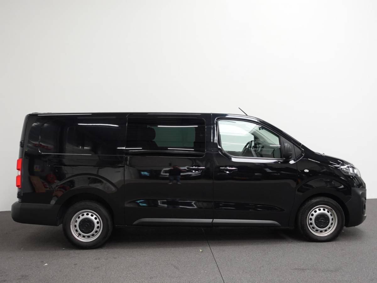 Opel Vivaro Opel Vivaro 2.0 CDTI L3H1 Dubbele Cabine Edition Automaat Airco Navi Cruise Control Apple Carplay Trekhaak