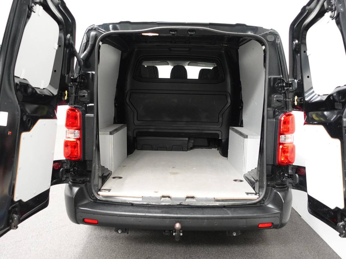 Opel Vivaro Opel Vivaro 2.0 CDTI L3H1 Dubbele Cabine Edition Automaat Airco Navi Cruise Control Apple Carplay Trekhaak