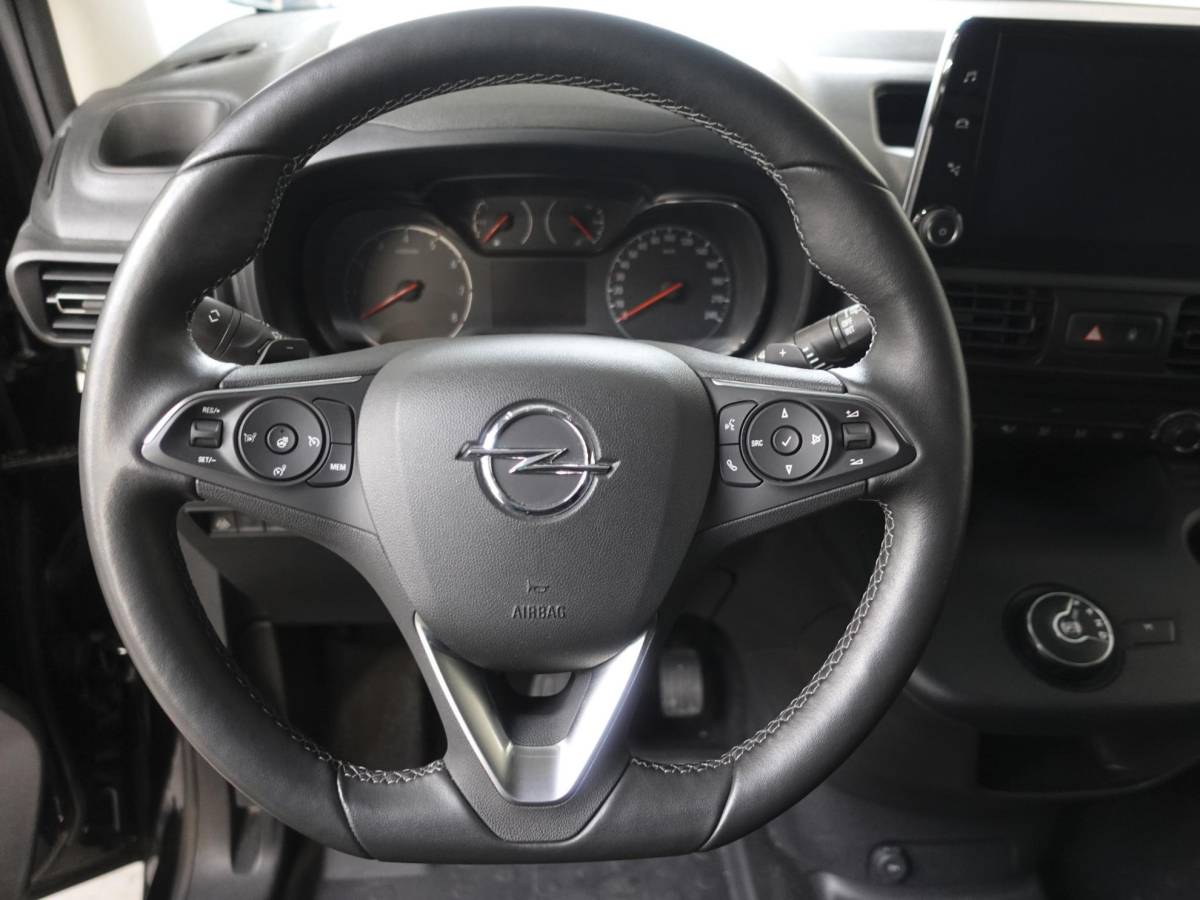Opel Combo Opel Combo 1.5D Automaat L1H1 Edition Airco Apple Carplay/Android Auto Cruise Control Trekhaak