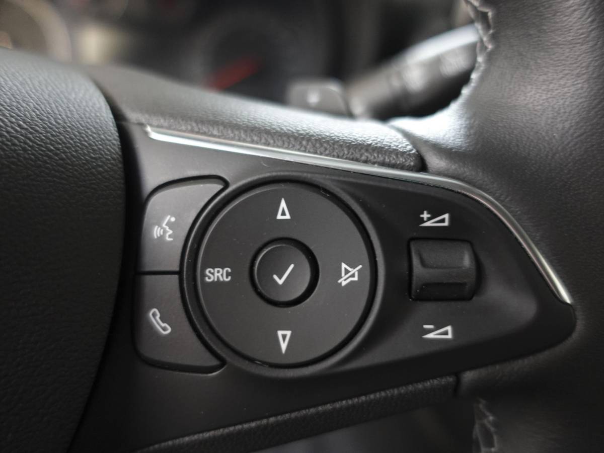 Opel Combo Opel Combo 1.5D Automaat L1H1 Edition Airco Apple Carplay/Android Auto Cruise Control Trekhaak