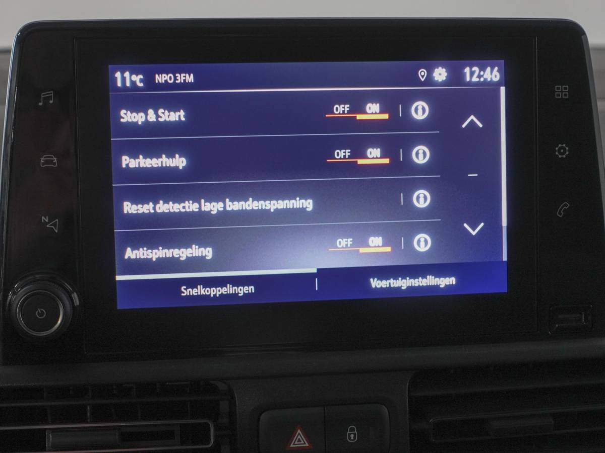 Opel Combo Opel Combo 1.5D Automaat L1H1 Edition Airco Apple Carplay/Android Auto Cruise Control Trekhaak