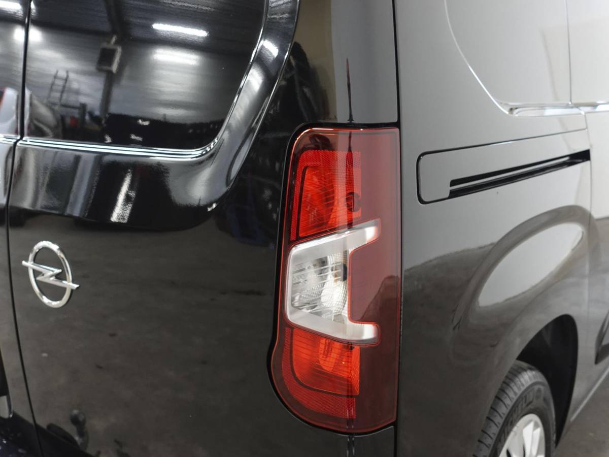 Opel Combo Opel Combo 1.5D Automaat L1H1 Edition Airco Apple Carplay/Android Auto Cruise Control Trekhaak