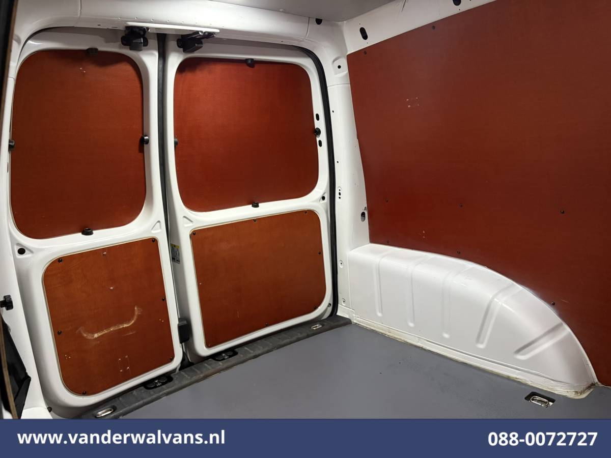 Volkswagen Caddy Volkswagen Caddy 2.0 TDI L1H1 Euro6 Airco | Navigatie | LED | Apple Carplay | Cruisecontrol | 1400kg Trekhaak Android Auto, Parkeersensoren