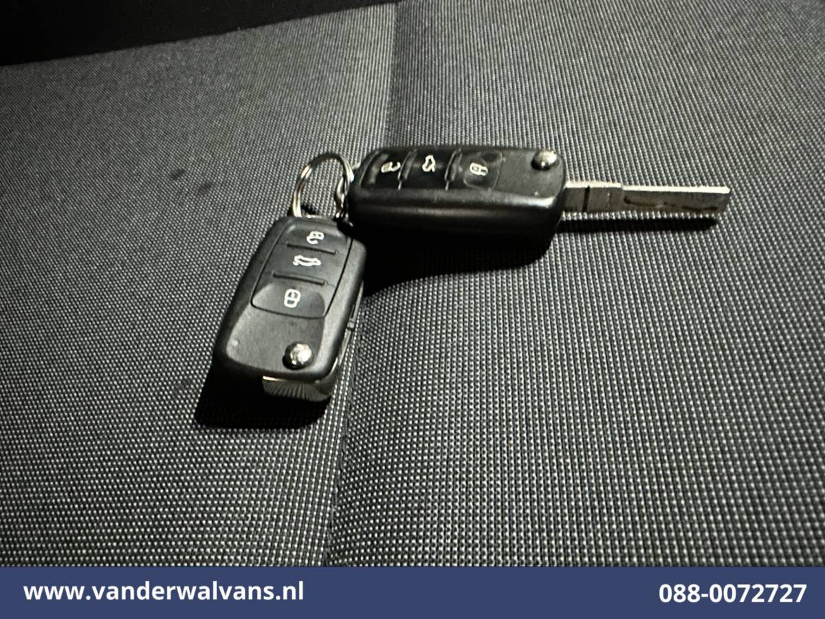 Volkswagen Caddy Volkswagen Caddy 2.0 TDI L1H1 Euro6 Airco | Navigatie | LED | Apple Carplay | Cruisecontrol | 1400kg Trekhaak Android Auto, Parkeersensoren
