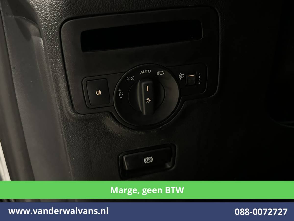 Mercedes-Benz Vito Mercedes-Benz Vito 111 CDI **MARGE, Geen BTW** L3H1 Dubbele Cabine Euro6 Airco | 5-Zits | Camera | Navigatie | Cruisecontrol Trekhaak, Parkeersensoren