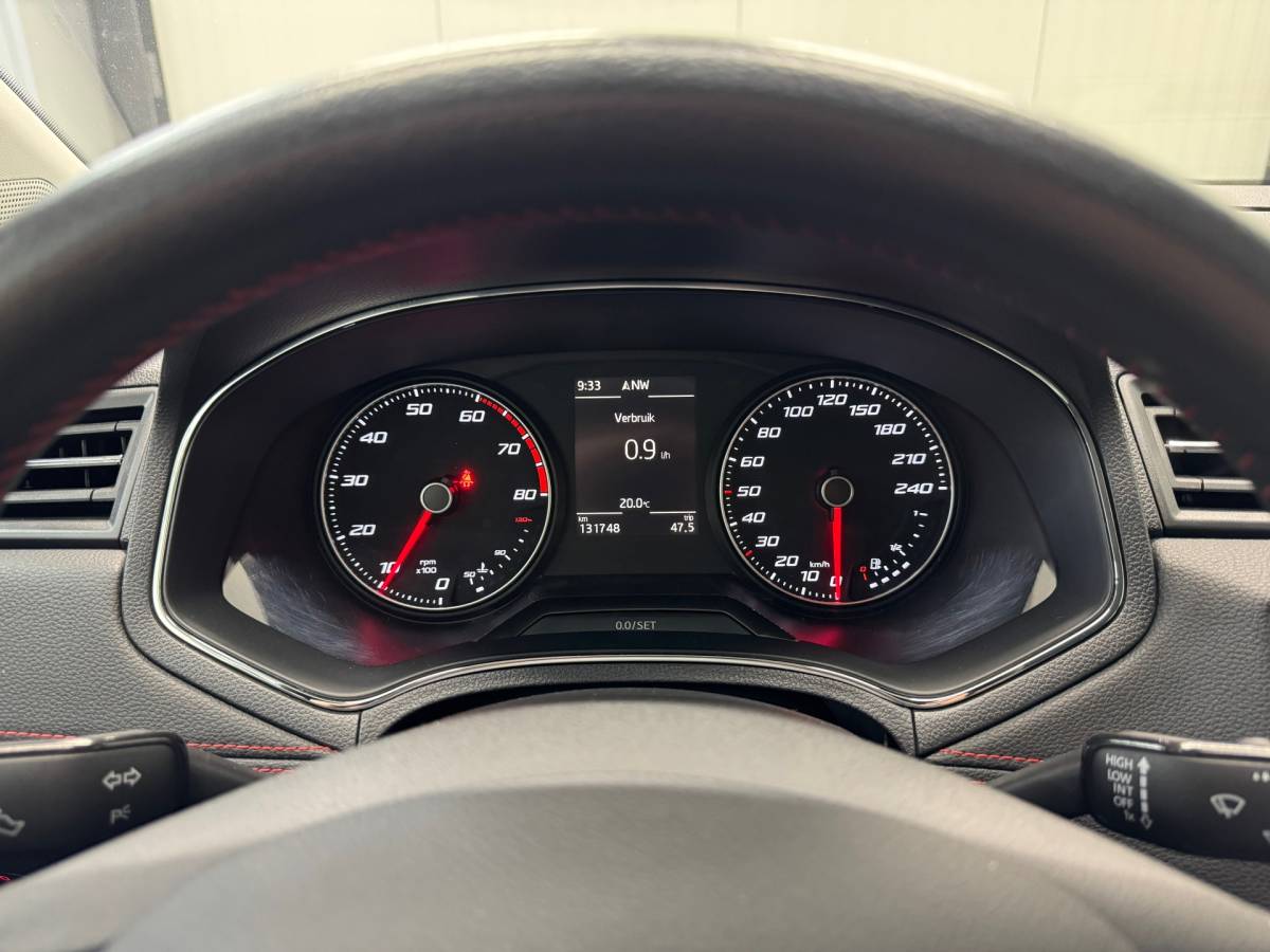 SEAT Ibiza Seat IBIZA 1.0 TSI FR Business Intense |Led|Clima|Stoelverwarming|KeyLess|Carplay|Navigatie|