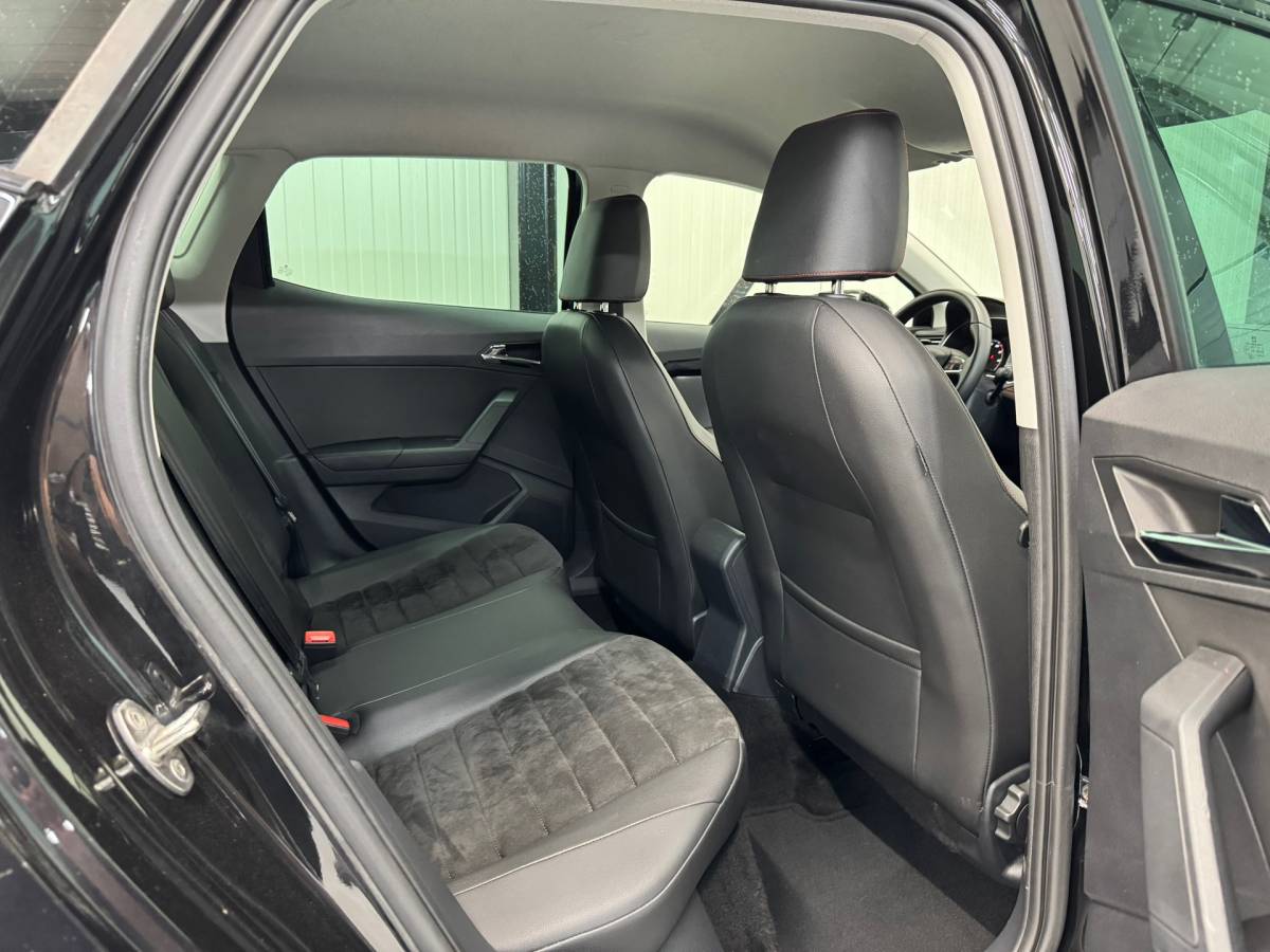 SEAT Ibiza Seat IBIZA 1.0 TSI FR Business Intense |Led|Clima|Stoelverwarming|KeyLess|Carplay|Navigatie|