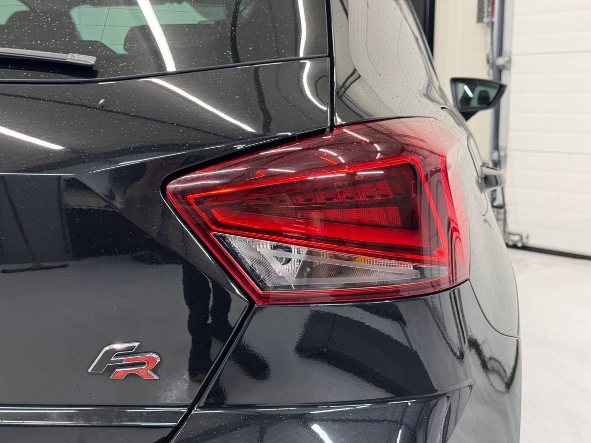 SEAT Ibiza Seat IBIZA 1.0 TSI FR Business Intense |Led|Clima|Stoelverwarming|KeyLess|Carplay|Navigatie|