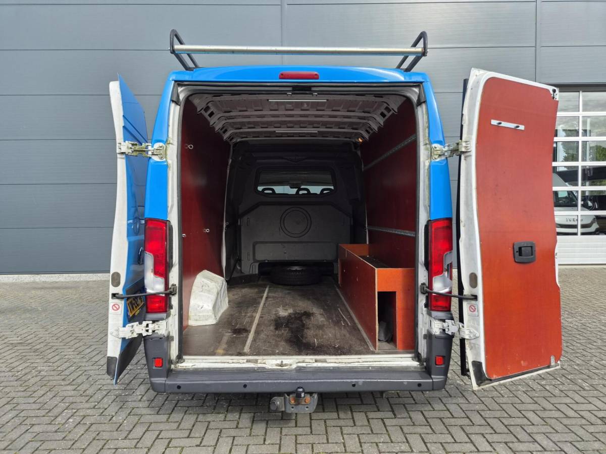 Fiat Ducato Fiat Ducato 2.3 MultiJet L4H2 DC 7-zits Airco Trekh 130pk