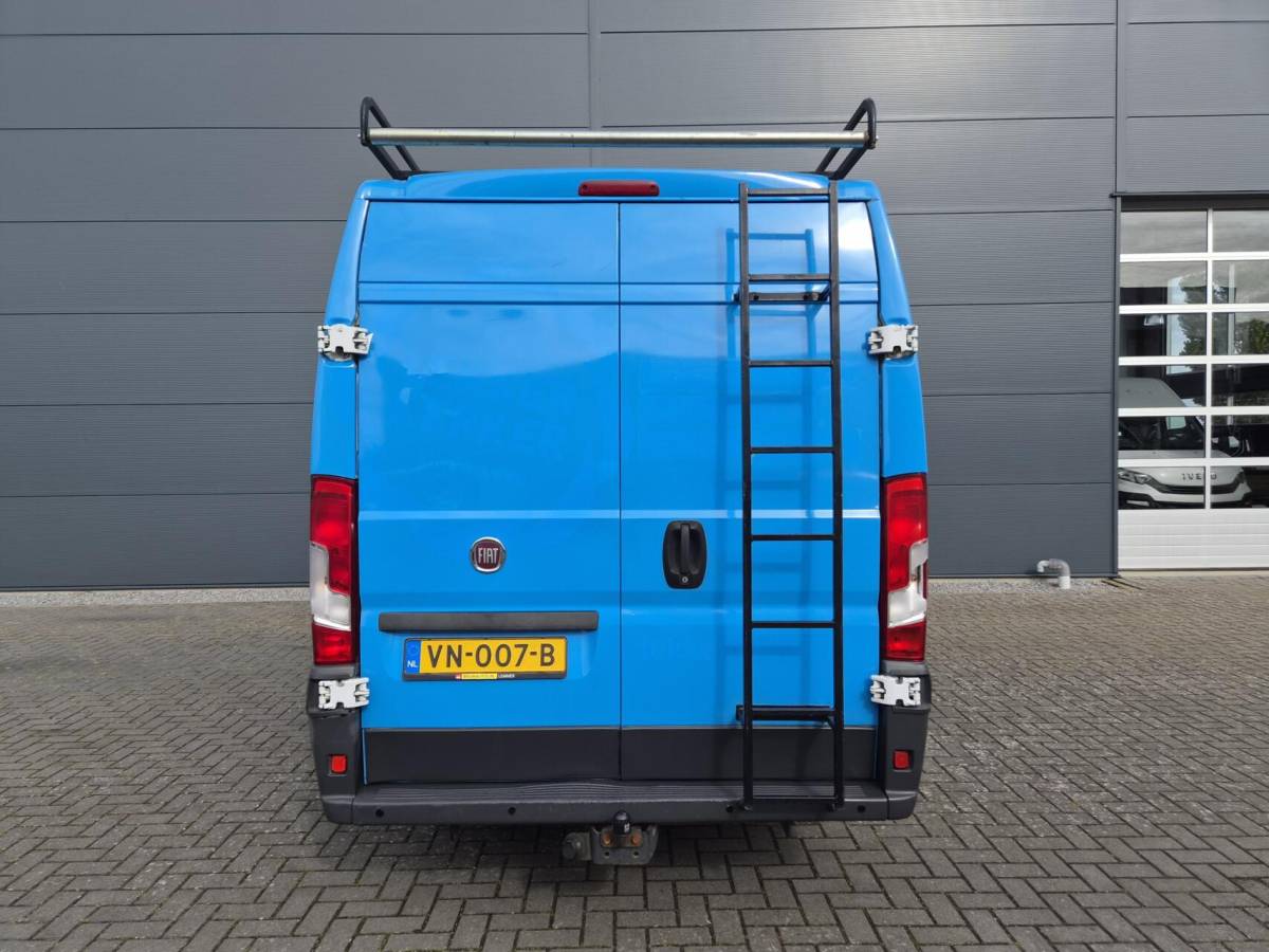 Fiat Ducato Fiat Ducato 2.3 MultiJet L4H2 DC 7-zits Airco Trekh 130pk