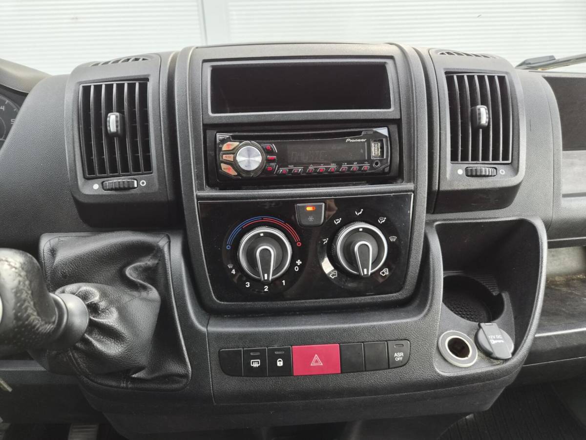 Fiat Ducato Fiat Ducato 2.3 MultiJet L4H2 DC 7-zits Airco Trekh 130pk
