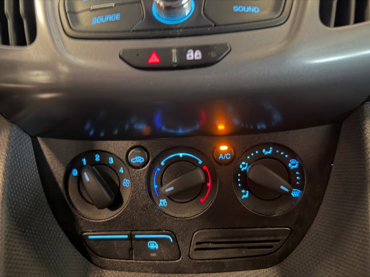 Ford Transit Connect Ford Transit Connect 1.5 TDCI L2 Airco Trend-Cruise-Pdc-Camera-Navi-Trekhaak-NAP