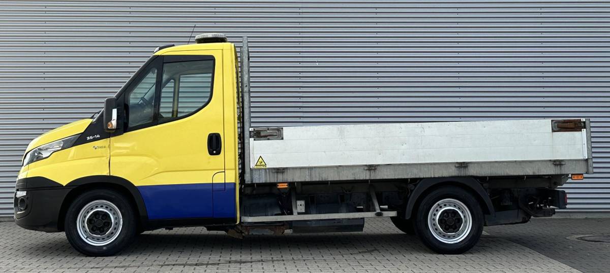 Iveco Daily Iveco Daily 35S14N 3.0 345 kipper openlaadbak airco trekhaak