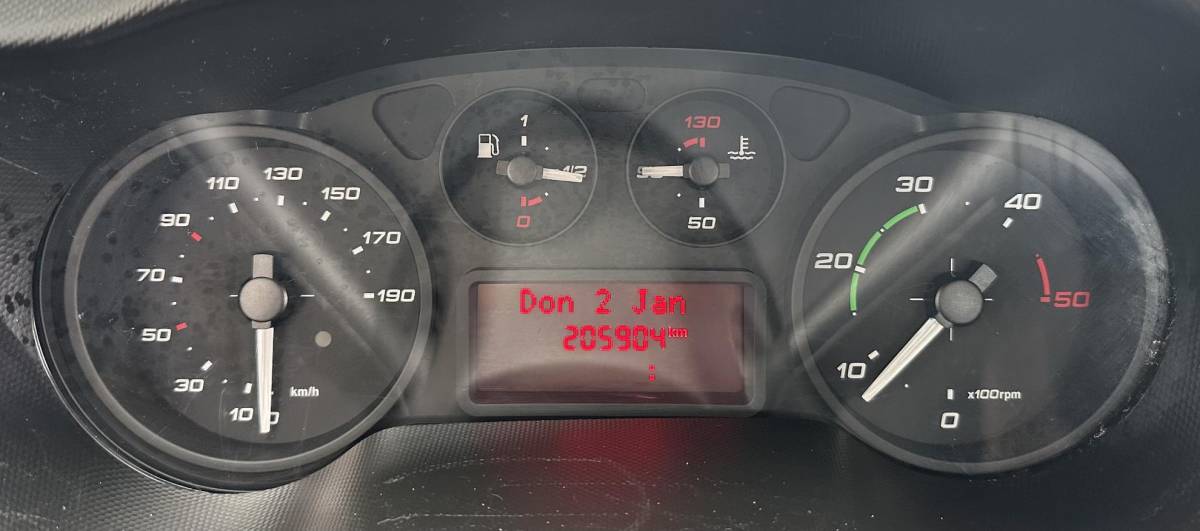 Iveco Daily Iveco Daily 35S14N 3.0 345 kipper openlaadbak airco trekhaak