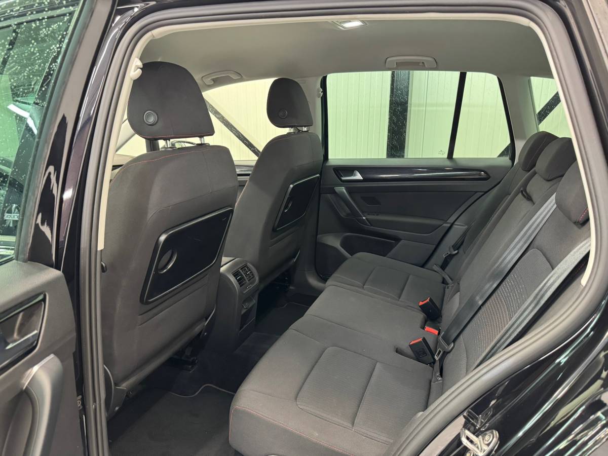 Volkswagen Golf Sportsvan Volkswagen GOLF SPORTSVAN 1.4 TSI Highline |Trekhaak|Clima|Stoelverwarming|Carplay|Parkeersensoren|Xenon|ACC|