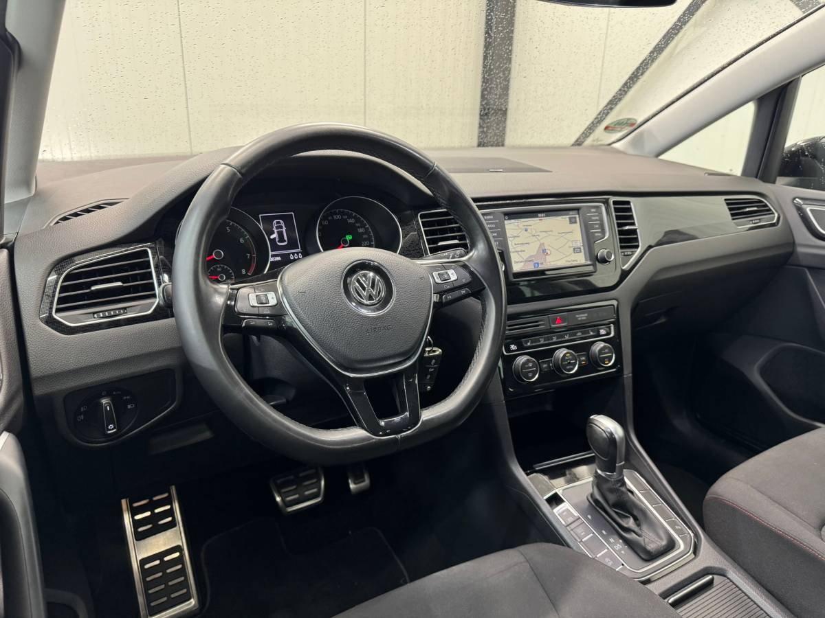 Volkswagen Golf Sportsvan Volkswagen GOLF SPORTSVAN 1.4 TSI Highline |Trekhaak|Clima|Stoelverwarming|Carplay|Parkeersensoren|Xenon|ACC|