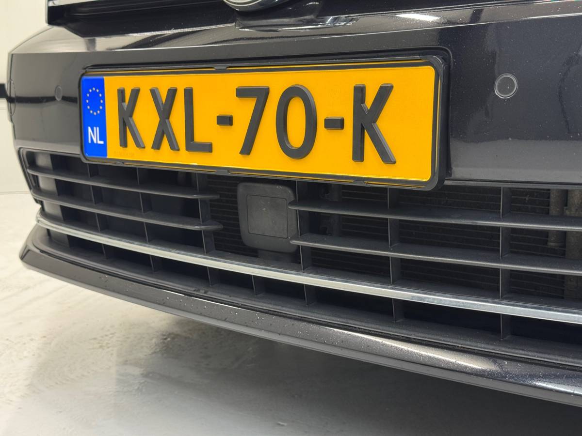 Volkswagen Golf Sportsvan Volkswagen GOLF SPORTSVAN 1.4 TSI Highline |Trekhaak|Clima|Stoelverwarming|Carplay|Parkeersensoren|Xenon|ACC|