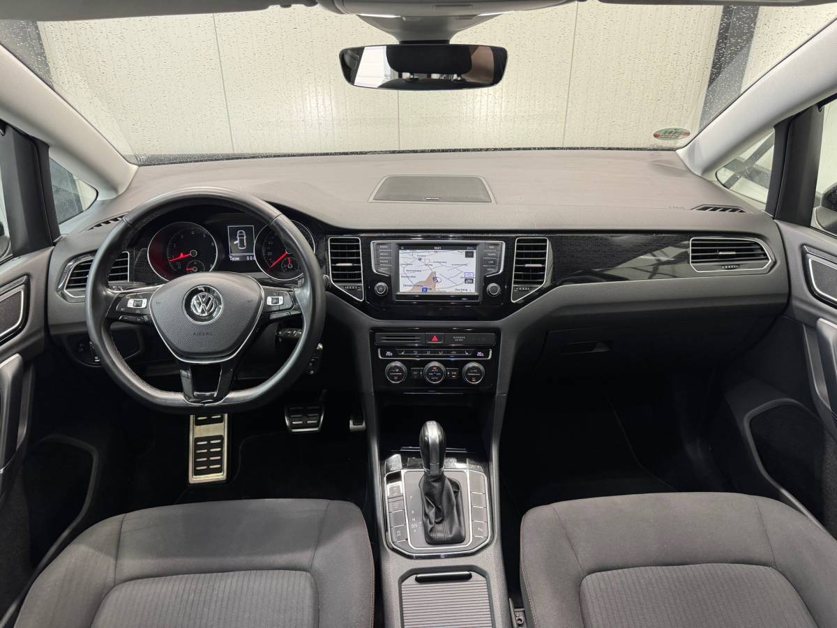 Volkswagen Golf Sportsvan Volkswagen GOLF SPORTSVAN 1.4 TSI Highline |Trekhaak|Clima|Stoelverwarming|Carplay|Parkeersensoren|Xenon|ACC|