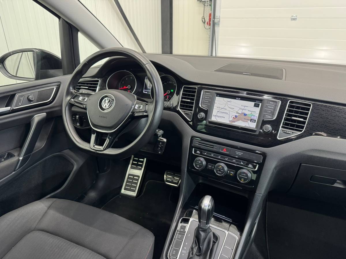 Volkswagen Golf Sportsvan Volkswagen GOLF SPORTSVAN 1.4 TSI Highline |Trekhaak|Clima|Stoelverwarming|Carplay|Parkeersensoren|Xenon|ACC|