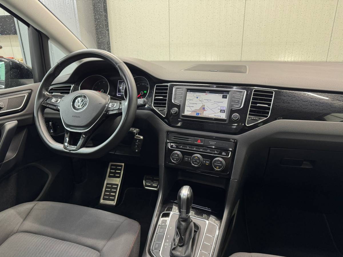 Volkswagen Golf Sportsvan Volkswagen GOLF SPORTSVAN 1.4 TSI Highline |Trekhaak|Clima|Stoelverwarming|Carplay|Parkeersensoren|Xenon|ACC|