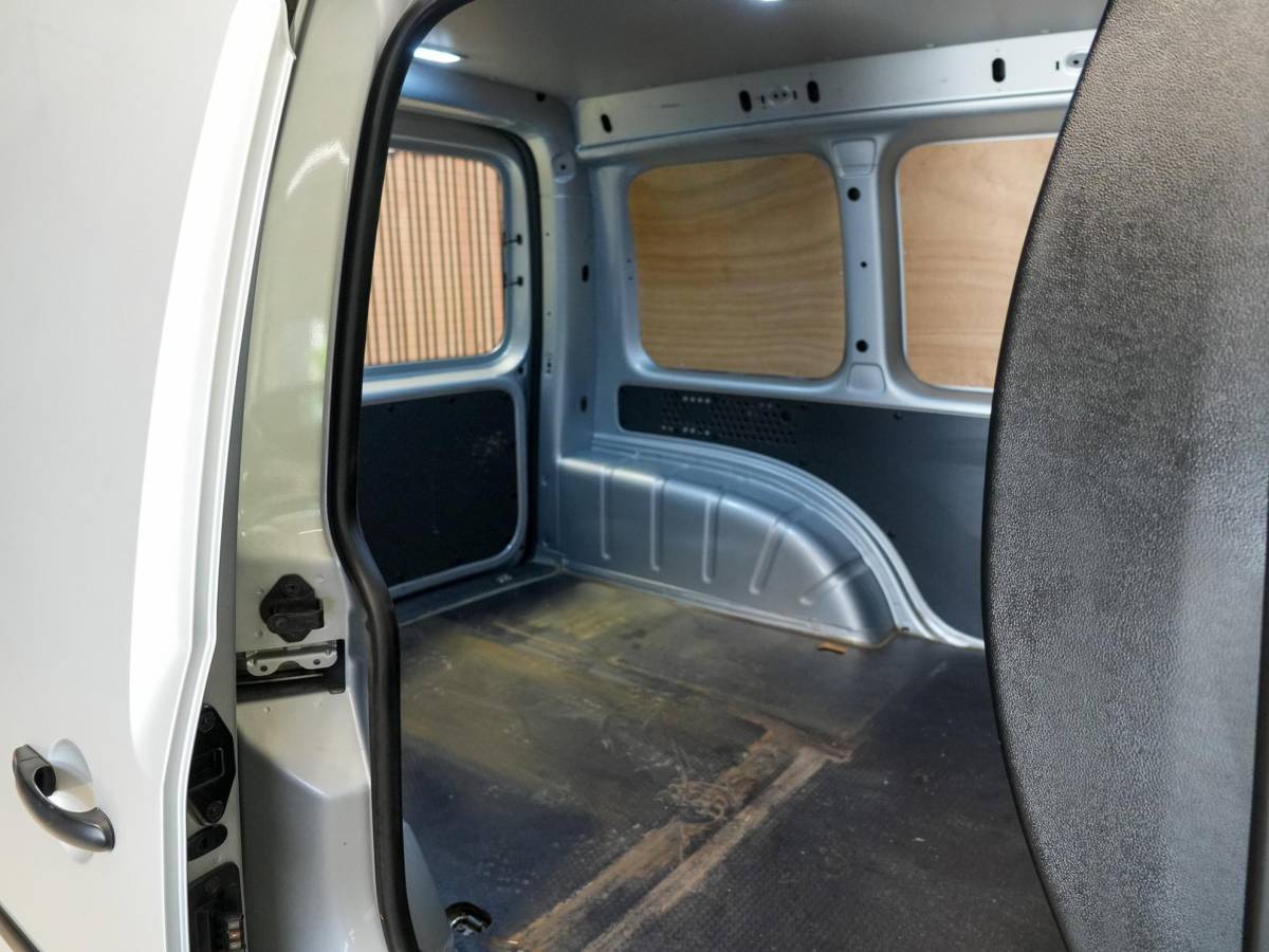 Volkswagen Caddy Volkswagen Caddy 2.0 TDI L1H1 BMT Economy Business