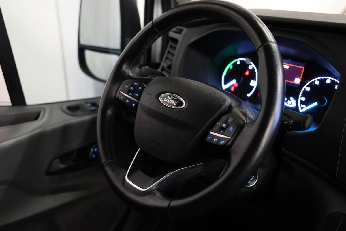 Ford E-Transit Ford E-Transit 350 L3H2 Trend 68 kWh Zonder Begrenzing