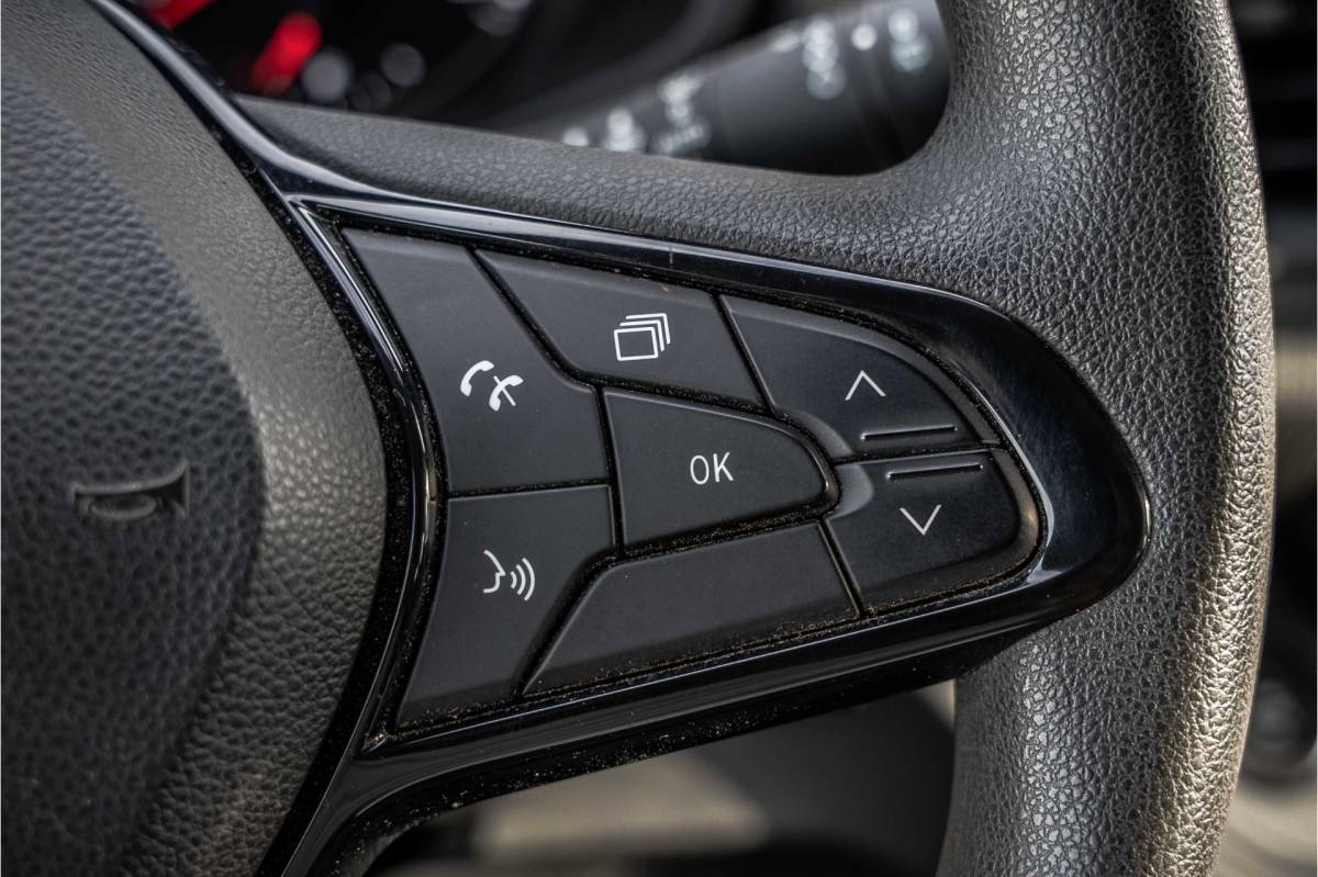 Renault Trafic Renault Trafic 2.0 dCi 150 L2H1 | Automaat | 5-Zits | 150 PK | Camera | Cruise | Navi | Airco