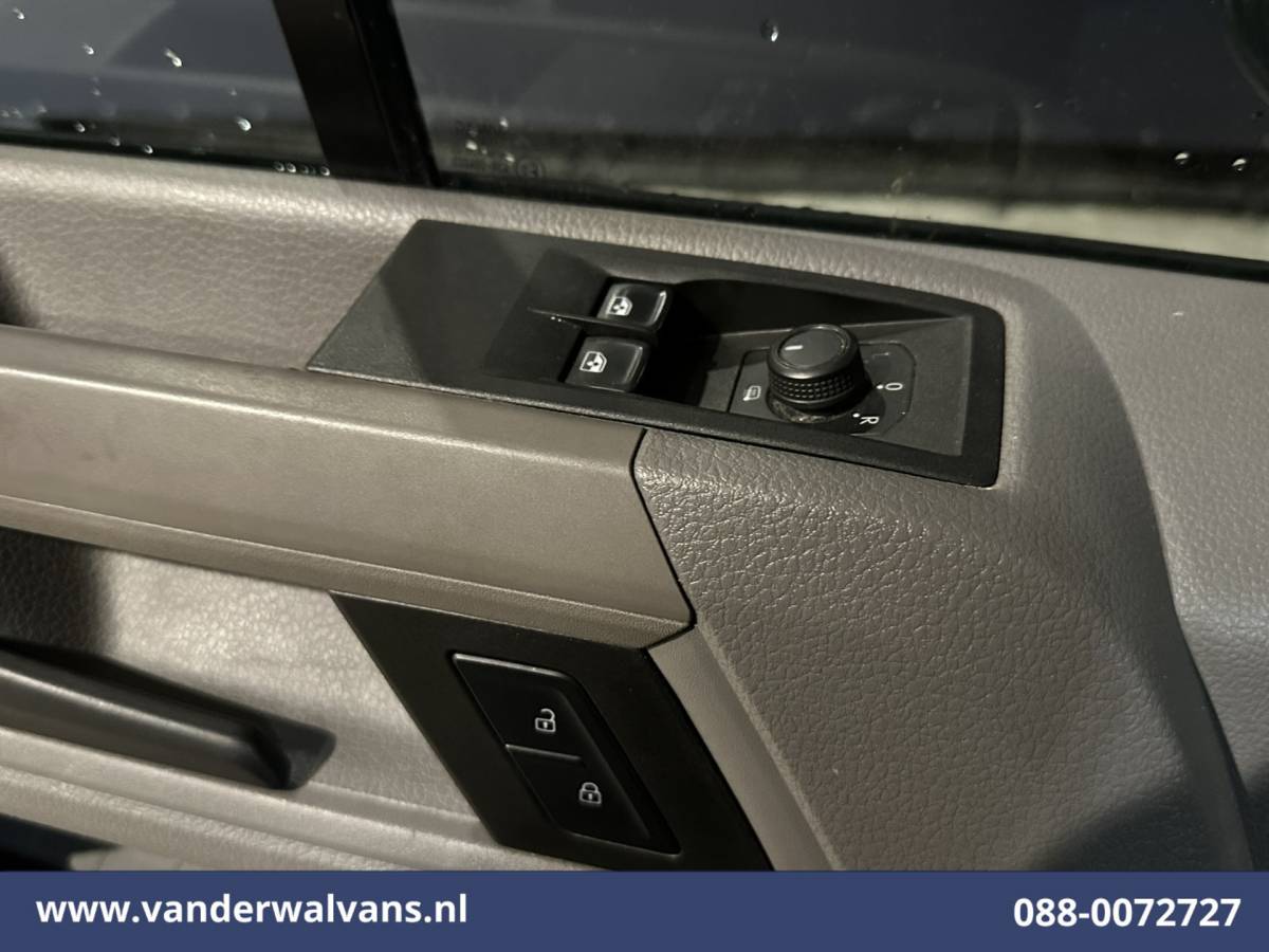 MAN TGE Man TGE 2.0 L3H3 L2H2 Euro6 Airco | Camera | Apple Carplay | Cruisecontrol | Trekhaak Android Auto, Bijrijdersbank