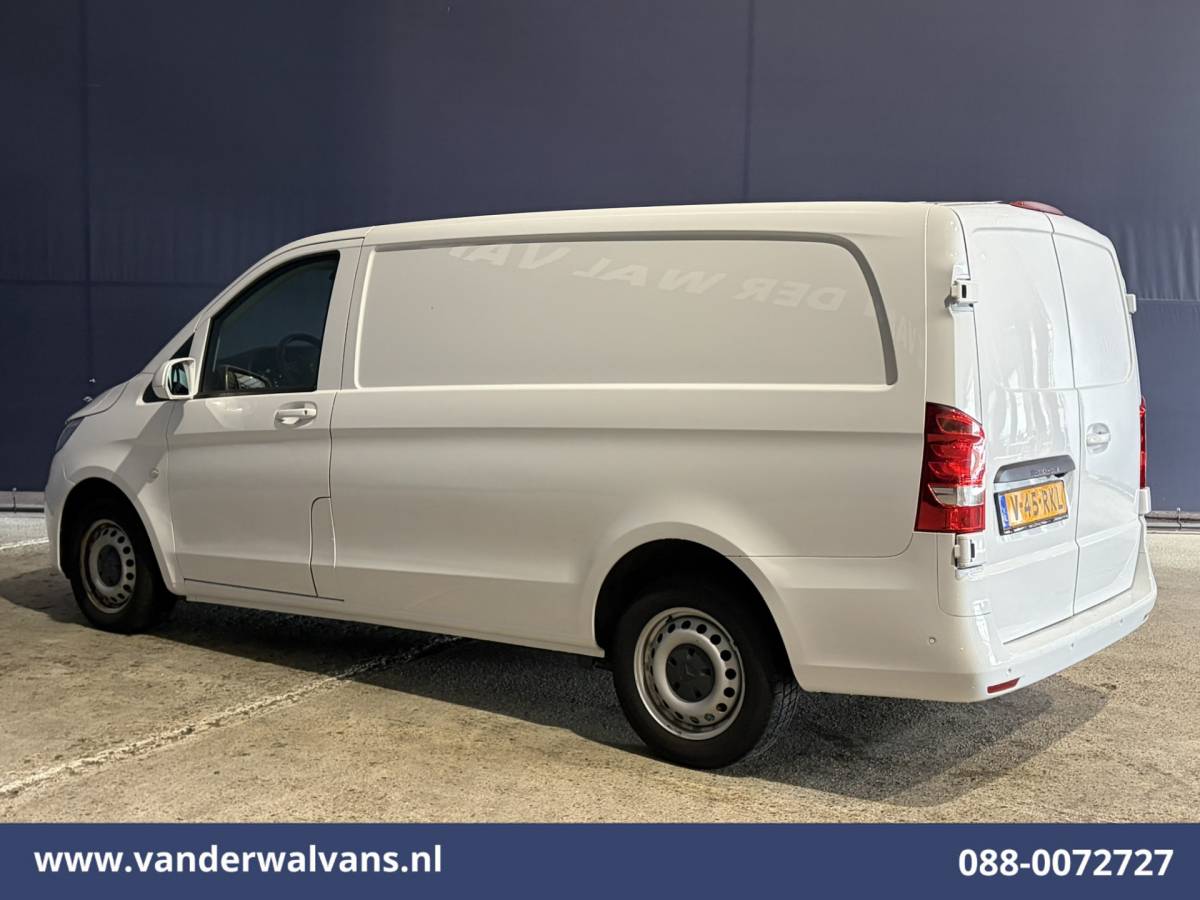 Mercedes-Benz Vito Mercedes-Benz Vito 114 CDI 136pk L2H1 Euro6 Airco | Camera | Navigatie | Cruisecontrol | Apple Carplay Android Auto, Parkeersensoren, Bijrijdersbank, Bumper in de kleur.