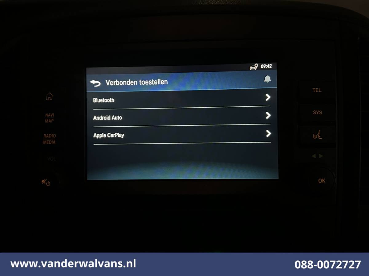 Mercedes-Benz Vito Mercedes-Benz Vito 114 CDI 136pk L2H1 Euro6 Airco | Camera | Navigatie | Cruisecontrol | Apple Carplay Android Auto, Parkeersensoren, Bijrijdersbank, Bumper in de kleur.